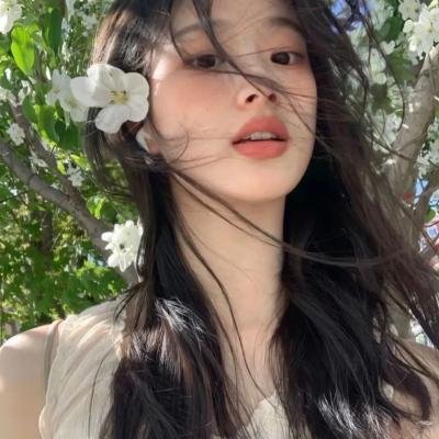 美丽笨女人